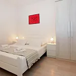 Apartment Toni Bol