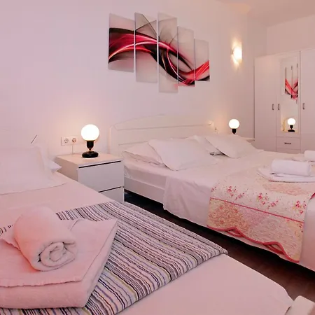 Apartment Toni *